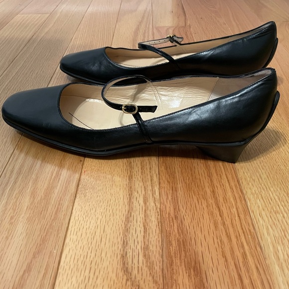 kate spade Shoes - Kate Spade Black Leather Rubber Wedged Shoes 10.5